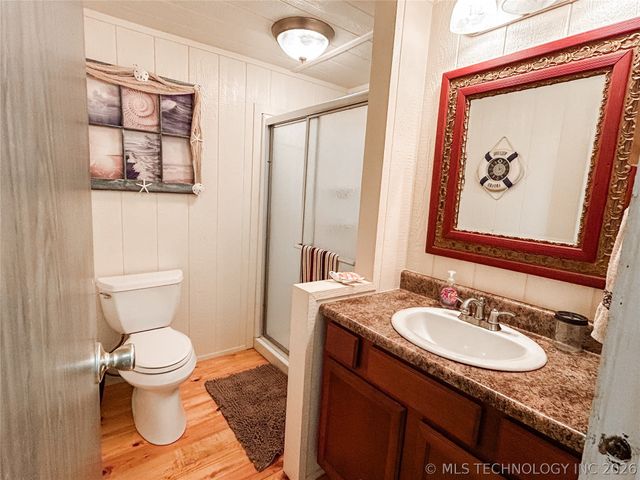 418614 Woodside Drive, Eufaula, OK 74432