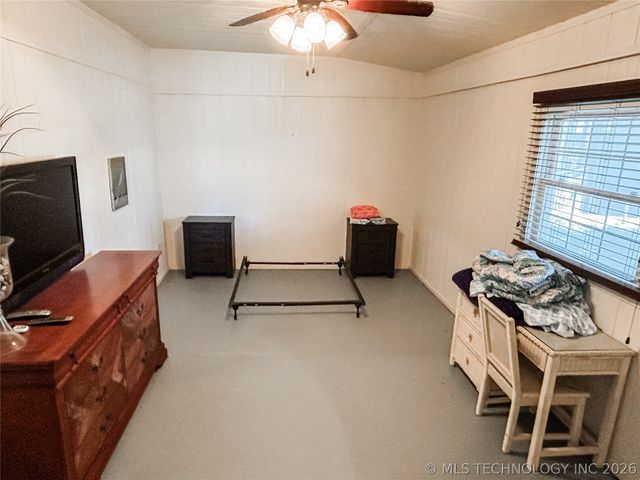 418614 Woodside Drive, Eufaula, OK 74432