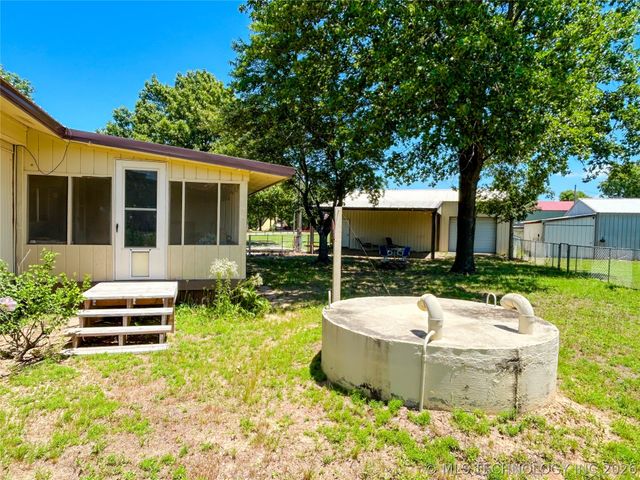 418614 Woodside Drive, Eufaula, OK 74432
