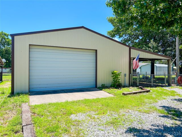 418614 Woodside Drive, Eufaula, OK 74432