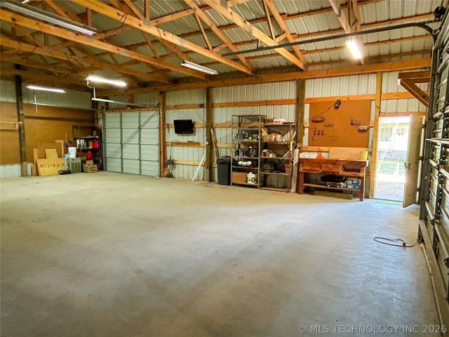 418614 Woodside Drive, Eufaula, OK 74432