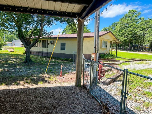 418614 Woodside Drive, Eufaula, OK 74432