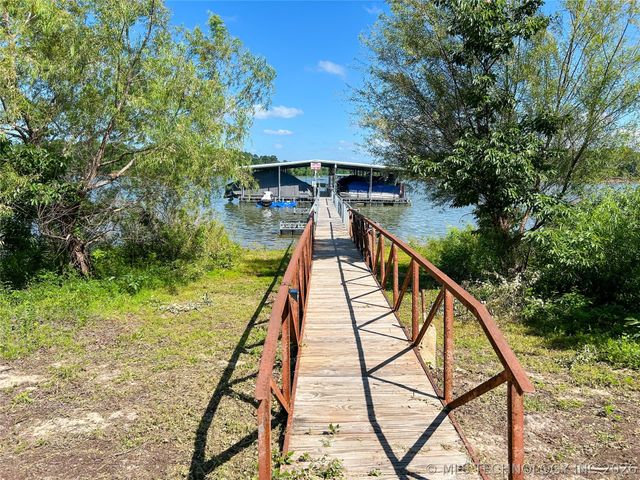 418614 Woodside Drive, Eufaula, OK 74432