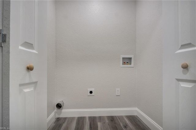 202 W Kelly AVE, Hampton, VA 23605