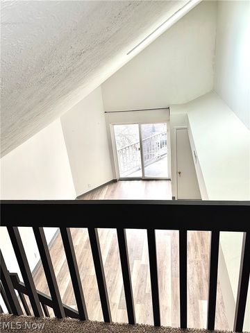 1900 Grove Court 307, Cleveland, OH 44113