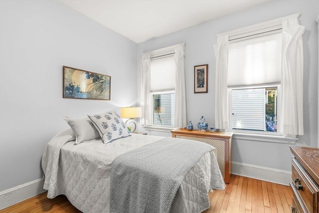 1 Clayton St 1, Watertown, MA 02472