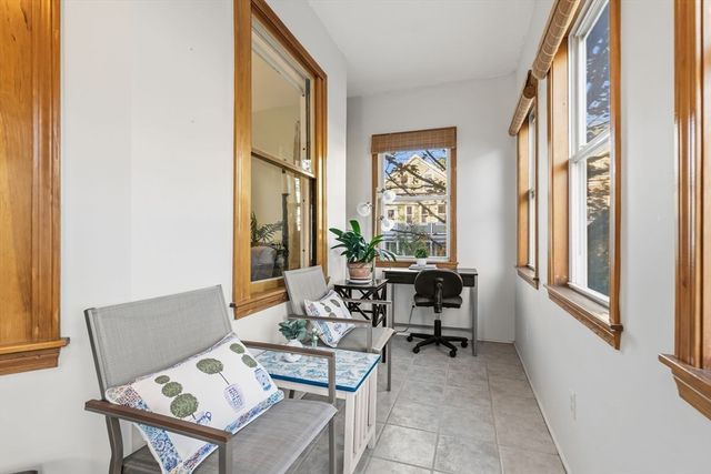 1 Clayton St 1, Watertown, MA 02472