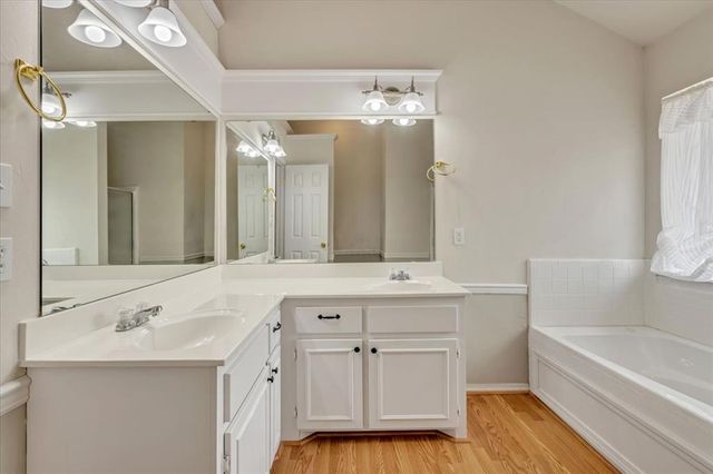 409 Whitehouse Lane, Edmond, OK 73003