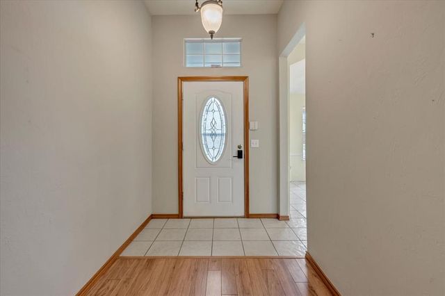 409 Whitehouse Lane, Edmond, OK 73003