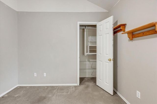 409 Whitehouse Lane, Edmond, OK 73003