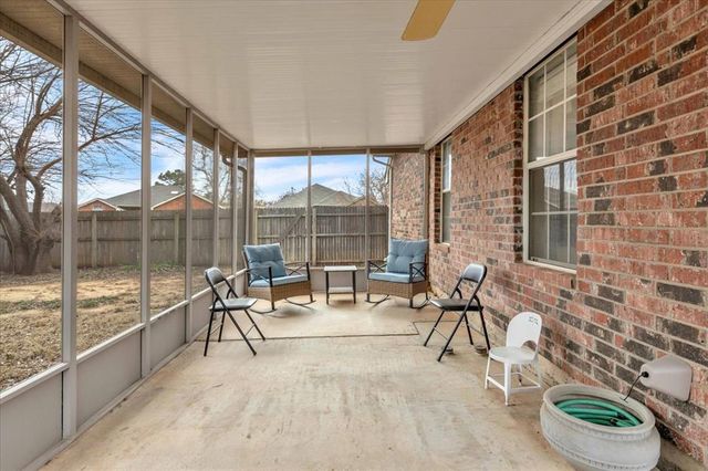 409 Whitehouse Lane, Edmond, OK 73003