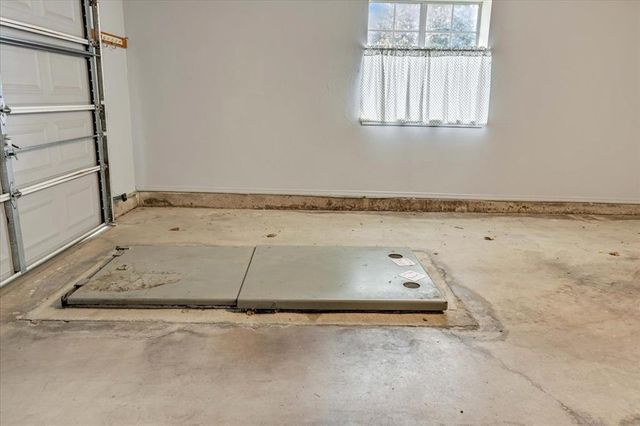 409 Whitehouse Lane, Edmond, OK 73003