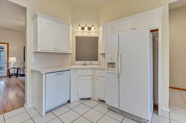 409 Whitehouse Lane, Edmond, OK 73003