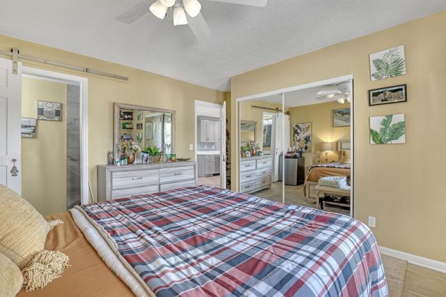 1476 N Mangonia Drive, West Palm Beach, FL 33401