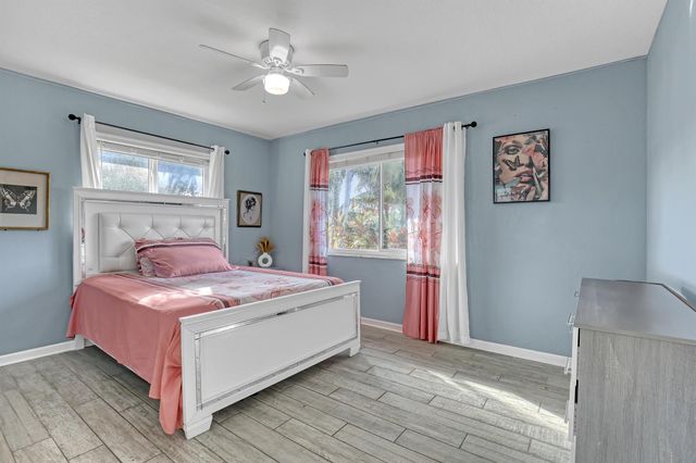 1476 N Mangonia Drive, West Palm Beach, FL 33401