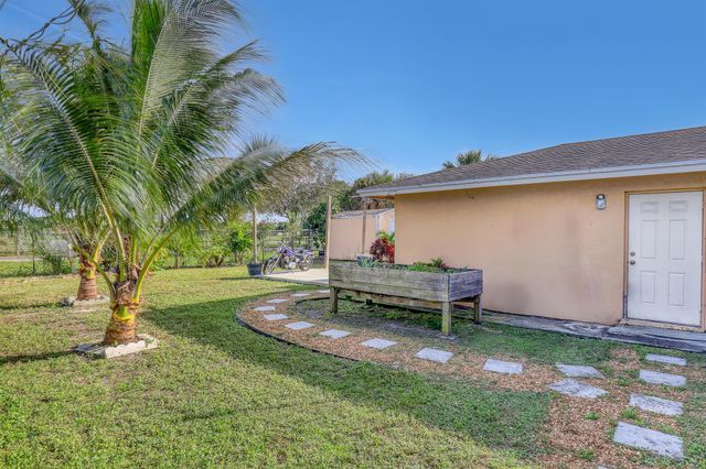 1476 N Mangonia Drive, West Palm Beach, FL 33401