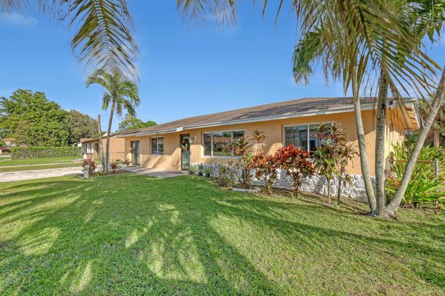 1476 N Mangonia Drive, West Palm Beach, FL 33401