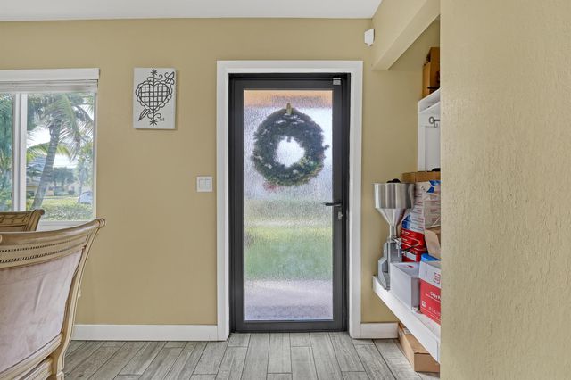 1476 N Mangonia Drive, West Palm Beach, FL 33401