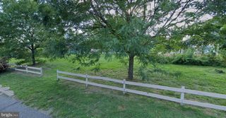 2220 N LEITHGOW STREET, Philadelphia, PA 19133