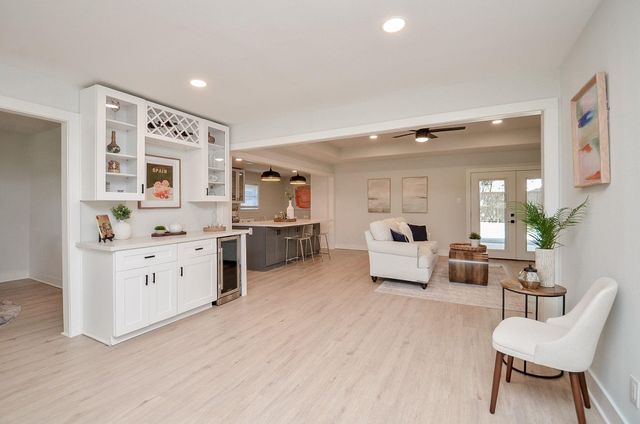 4302 Mcdermed Drive, Houston, TX 77035