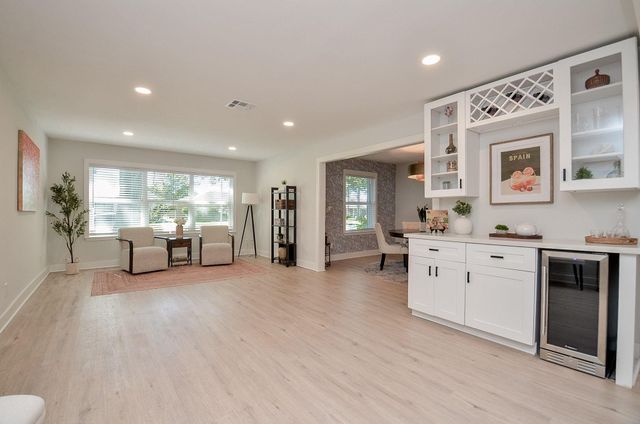 4302 Mcdermed Drive, Houston, TX 77035