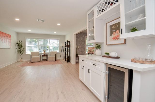 4302 Mcdermed Drive, Houston, TX 77035