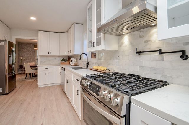 4302 Mcdermed Drive, Houston, TX 77035