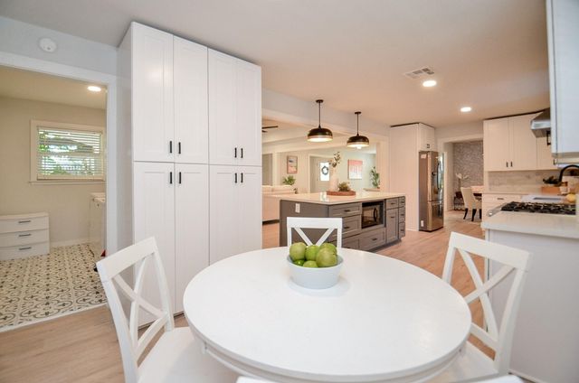 4302 Mcdermed Drive, Houston, TX 77035