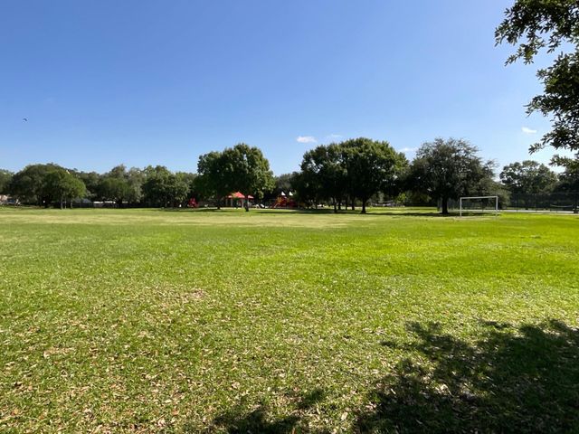 4302 Mcdermed Drive, Houston, TX 77035