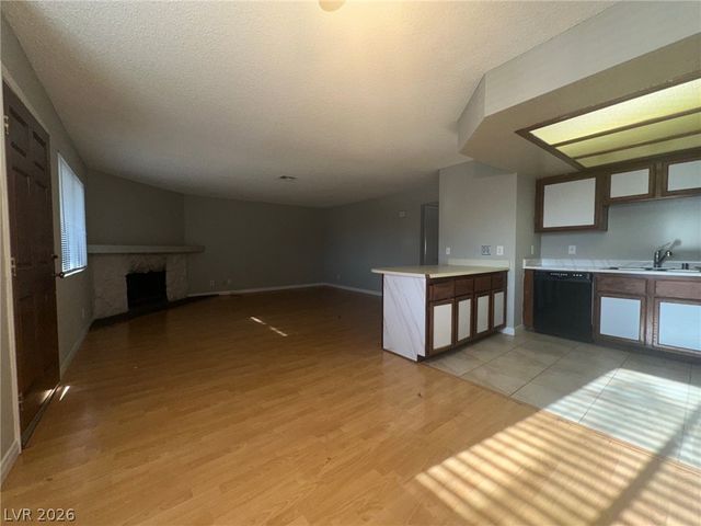 2701 Otter Creek Court 202, Las Vegas, NV 89117