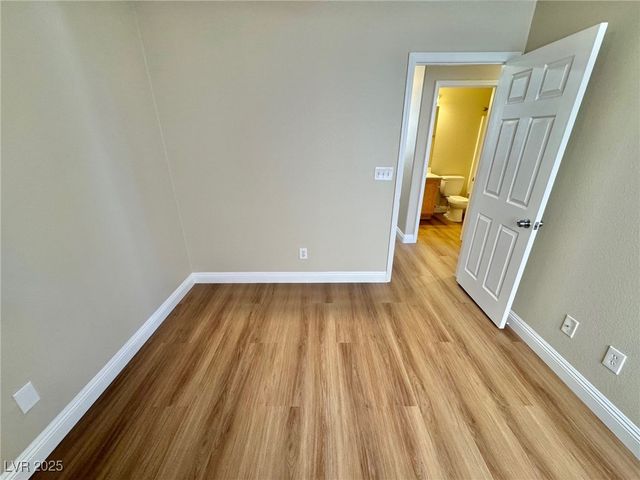 10992 Scotch Rose Street, Henderson, NV 89052