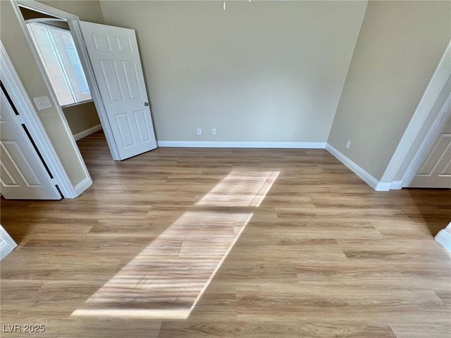 10992 Scotch Rose Street, Henderson, NV 89052