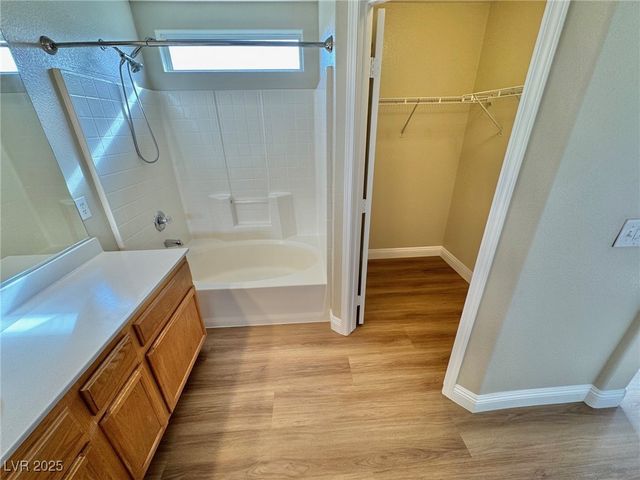 10992 Scotch Rose Street, Henderson, NV 89052