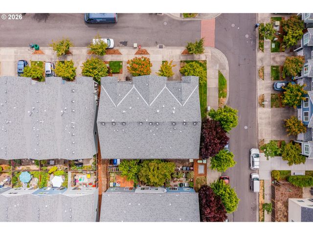 17483 Sw SEPTEMBER Ln, Beaverton, OR 97003