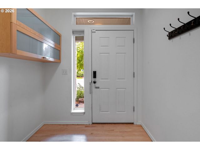 17483 Sw SEPTEMBER Ln, Beaverton, OR 97003
