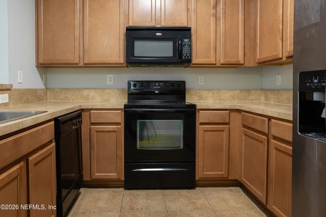 575 OAKLEAF PLANTATION Parkway 1301, Orange Park, FL 32065