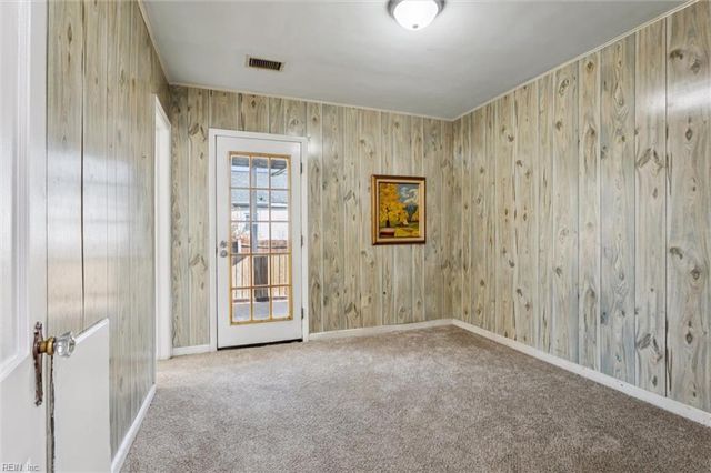 620 Ellen RD, Newport News, VA 23605