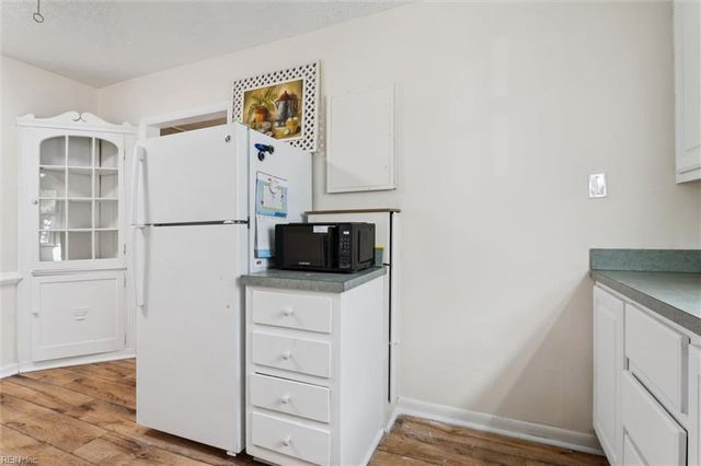 620 Ellen RD, Newport News, VA 23605