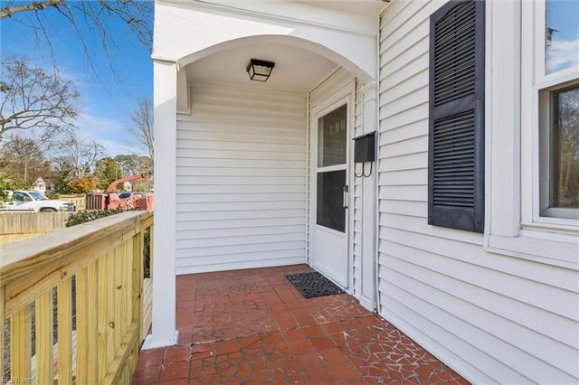 620 Ellen RD, Newport News, VA 23605