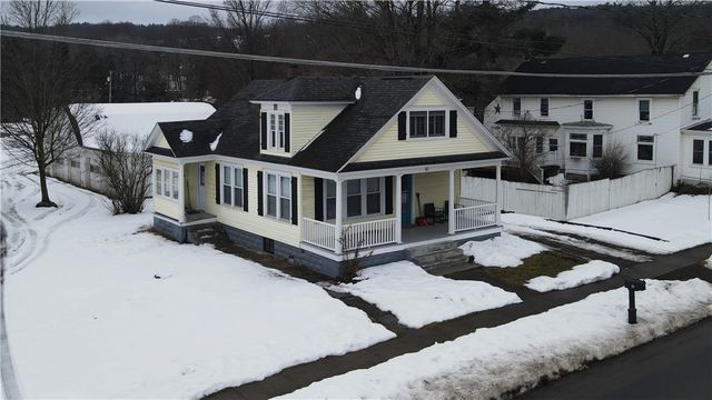 41 Martin Brook Street, Unadilla, NY 13849
