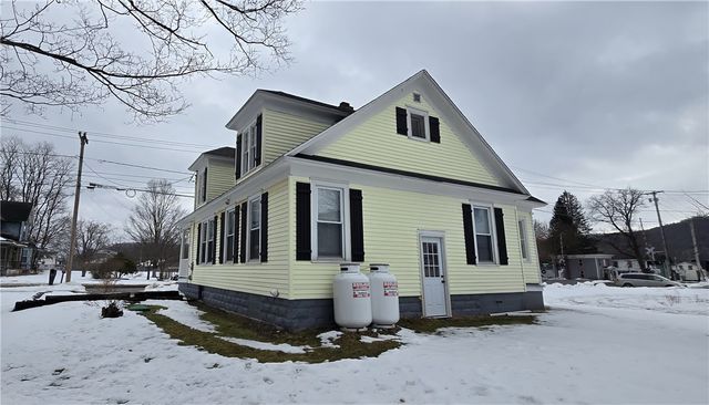 41 Martin Brook Street, Unadilla, NY 13849