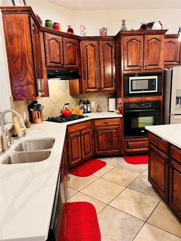 7709 Laughing Waters Trail, Mckinney, TX 75070