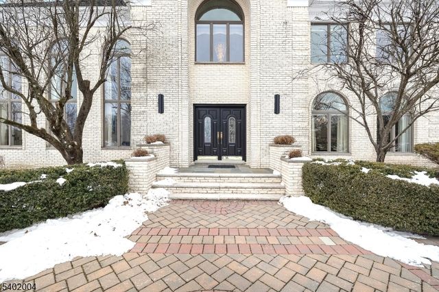 15 Quail Run, Warren Twp., NJ 07059