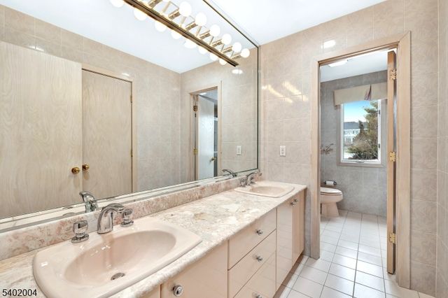 15 Quail Run, Warren Twp., NJ 07059