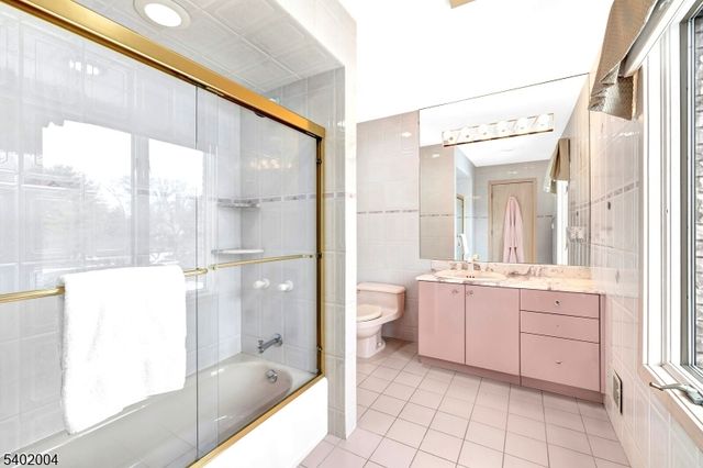 15 Quail Run, Warren Twp., NJ 07059