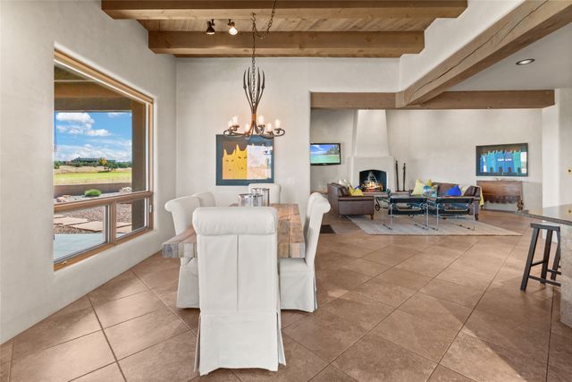 36 Paseo Aragon, Santa Fe, NM 87506