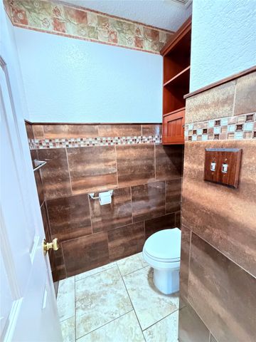 3318 Chapelwood Drive, Sunnyvale, TX 75182