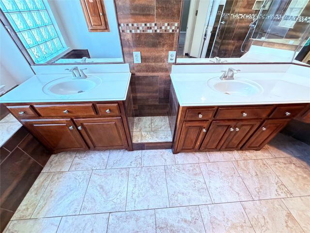 3318 Chapelwood Drive, Sunnyvale, TX 75182