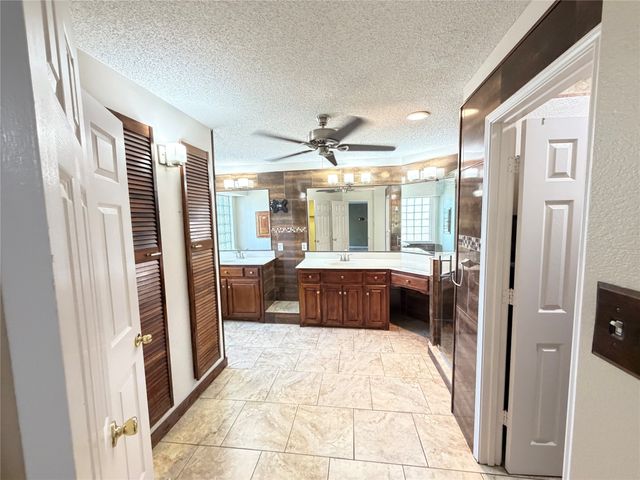 3318 Chapelwood Drive, Sunnyvale, TX 75182