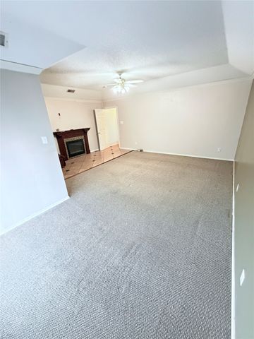 3318 Chapelwood Drive, Sunnyvale, TX 75182